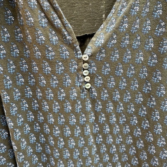 Lucky Brand Boho Patterned Army Green Casual Loose Fit Bubble Sleeve Blouse - Picture 3 of 7